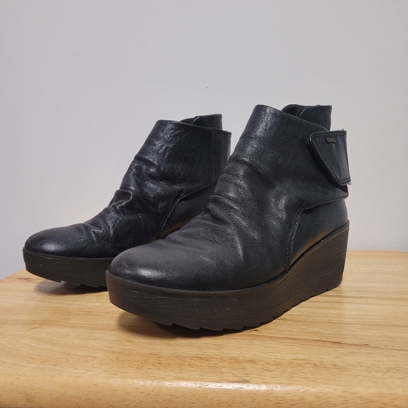 IGI & CO Dressy Black Leather Platform Ankle Boots Shoes (ITALY) Size 7.5 / 38 - Picture 3 of 13